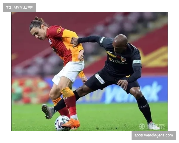 贝西克塔斯2比2战平加济安泰普，瓦茨拉夫·切尔尼献助攻