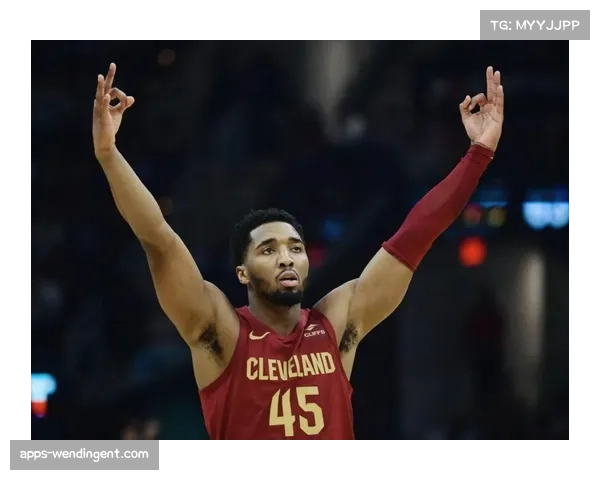 米切尔第三节13分主导逆转：骑士122-116老鹰